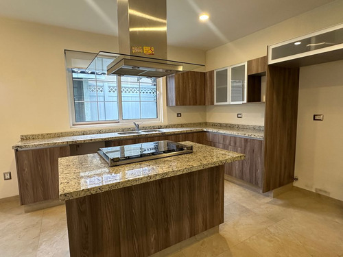 Casa En Venta En Portofino Modelo Alessandra, Con Doble Terreno.
