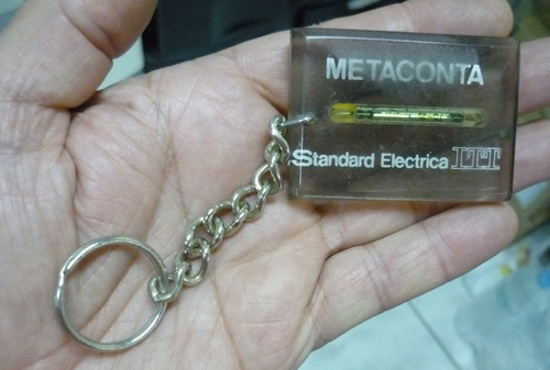 Chaveiro Antigo :   Metaconta  -  Standard Eletrica
