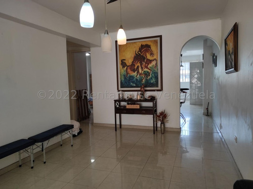 Imagen 2 de 18 de Apartamento En Venta Mls #22-24301 - Laura Colarusso