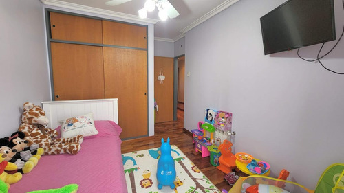 Imagen 17 de 30 de Caballito - Duplex 3 Dormitorios En Venta - Impecable