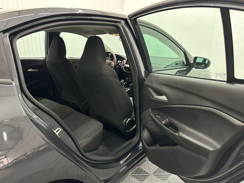 Chevrolet Onix plus 1.0 Lt 4p