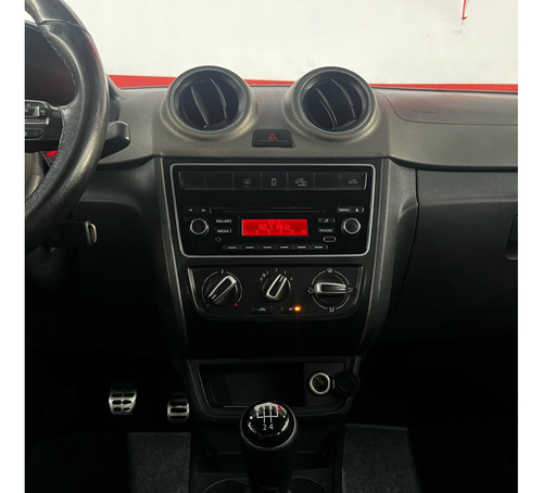 Volkswagen Saveiro 1.6 CROSS CD 16V FLEX 2P MANUAL