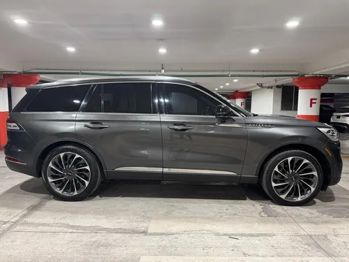 Lincoln Aviator 2020