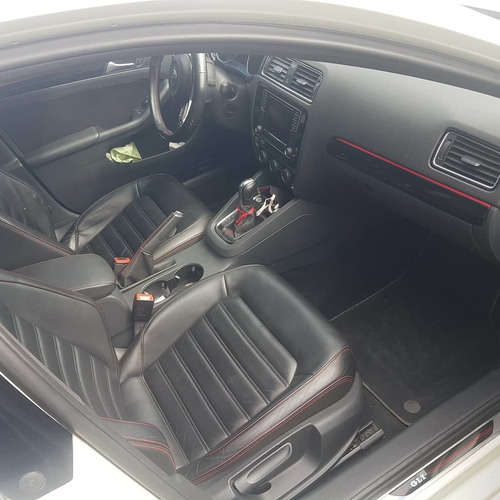 Imagen 9 de 9 de Volkswagen Vento 2.0 Tsi Gli 211cv App Connect + Nav 2016