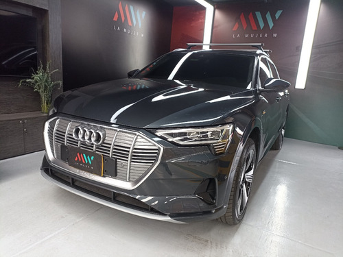 Audi E-tron PRESTIGE ELECTRICO 2022