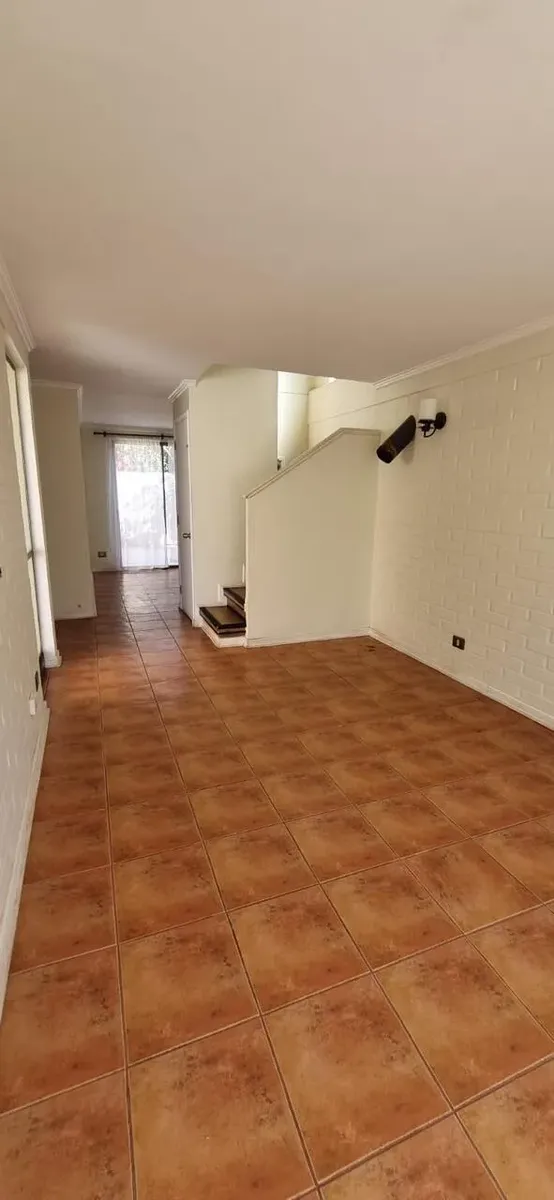 Imagen 3 de 30 de Se Vende Linda Casa De 2 Pisos 3d 3b, Villa Alemana