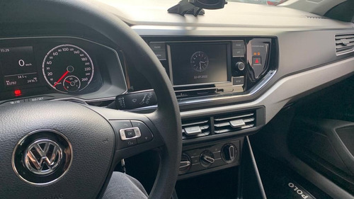 Imagen 7 de 10 de Volkswagen Polo 2018 1.6 Comfortline