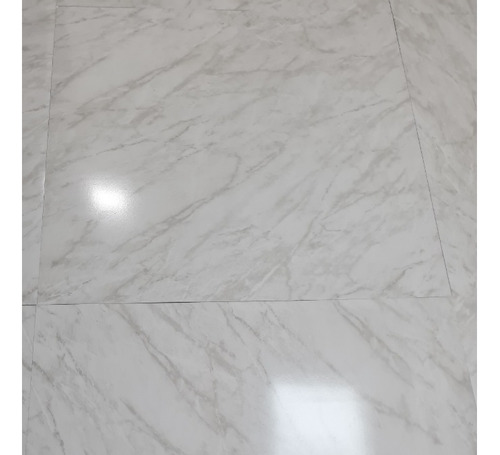 Piso Vinilico Baldosas Autoadhesivas 2mm Porcelanato X M2