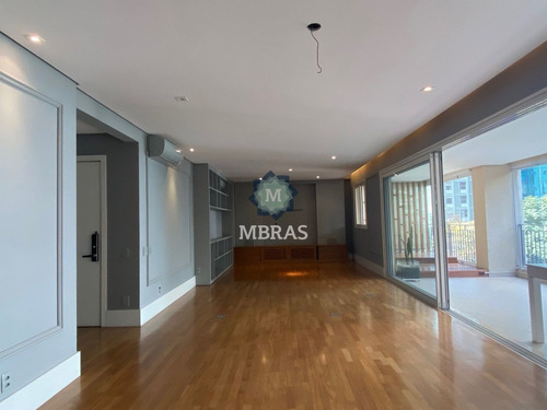 Imagem 7 de 15 de Lindo Apartamento No Coração Do Itaim - Mb2399