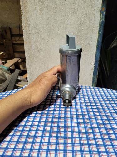 Imagen 3 de 6 de Picadora De Carne Accesorio Kenwood Industria Argentina.