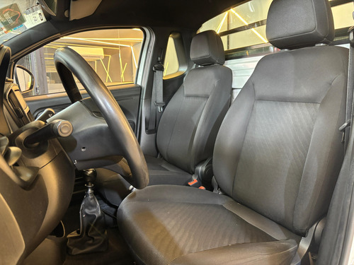Fiat Strada 1.4 Endurance Cab. Cs Plus Flex 2p