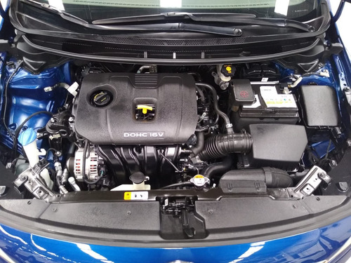 Imagen 9 de 15 de Kia Forte 2018 2.0 Sx 4 P At