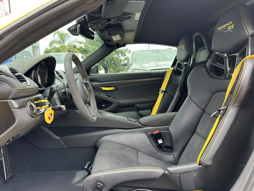 Porsche 718 GT4 Spyder RS