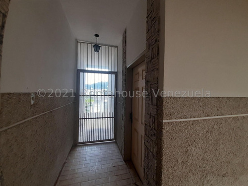 Imagen 14 de 24 de Rentahouse Yasneida Morillo 22-11894 Los Nispero Valencia Carabobo