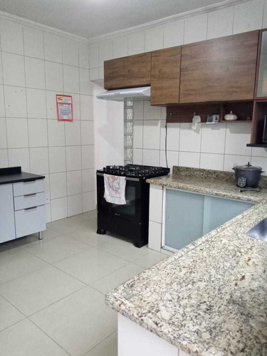 Imagem 6 de 14 de Casa 02 Dorm Com Garagem - Jardim Munira