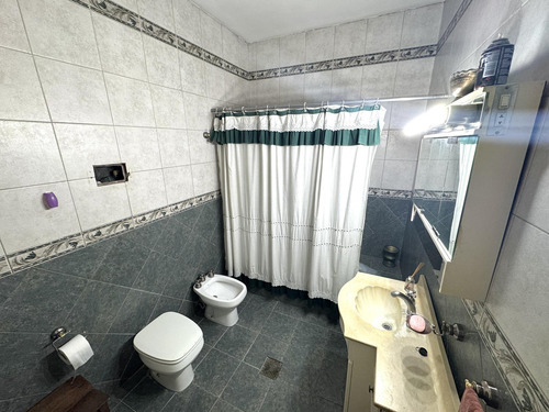 Casa En Venta En La Plata