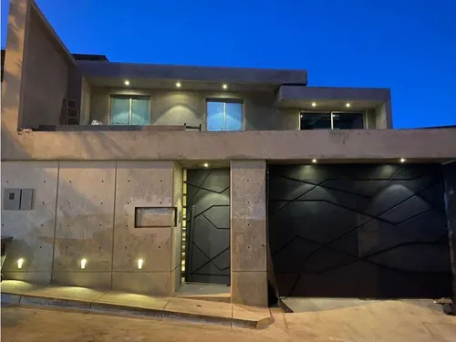 Casa En Venta - Alto Prado