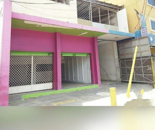 Imagen 2 de 3 de En Venta Local Comercial En La Av Bolívar De Puerto La Cruz.