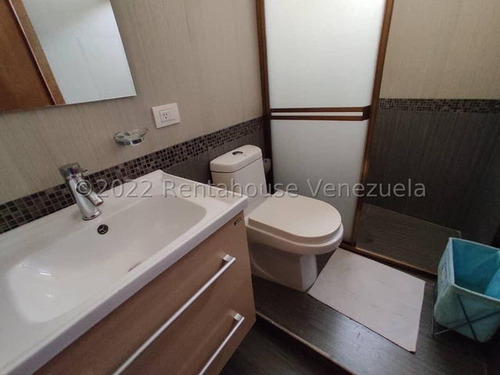 Apartamento Duplex Amoblado En Venta Urb La Soledad 25-16066 Gjg