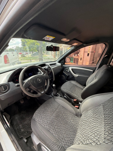 Renault Duster Oroch 1.6 Dynamique
