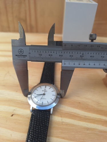 Reloj Omega Ref 14752 61 Sc Negro Gris Blanco (Usado)