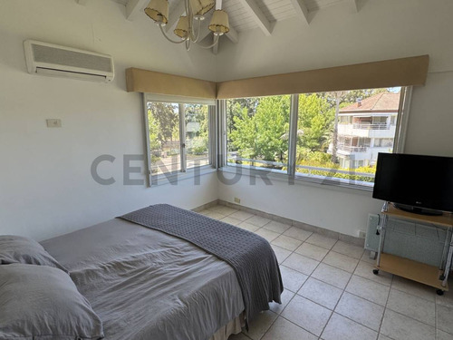 Venta Departamento 3 Ambientes Con Cochera En Village Hacoaj, Club De Campo Hacoaj