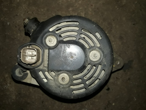 Imagen 3 de 6 de Alternador De Toyota Hilux 2.5 Y 3.0 (original Denso)
