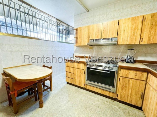 Apartamento En Venta Los Caobos 25-13230