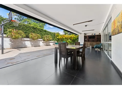 452m2 Casa En El Poblado