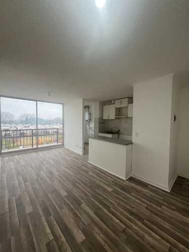 Arriendo Departamento Condominio Cumbres Del Retiro