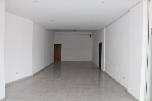 Imagen 5 de 13 de Virasoro 1100 - Alquiler Local Comercial 145 M2