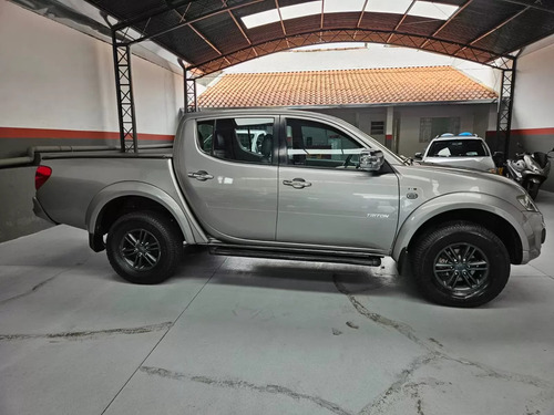 Mitsubishi L200 Triton HPE 2015 3.2 automático 4x4 Diese