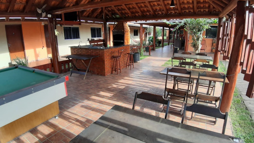 Imagem 20 de 29 de Pousada 5000m2, 2000m2 De Área Construida, Lagos, Alojamento, Casa Sede, Casa Caseiro, Área Gourmet Com Churrasqueira, Piscina, Bar, Playground - Ch00179 - 70379994