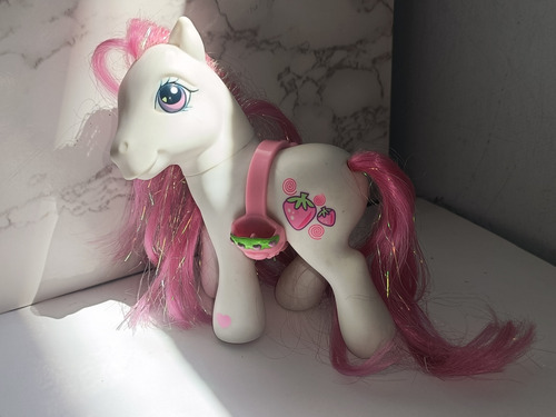 My Little Pony Strawberry Swirl 12cms (Usado)
