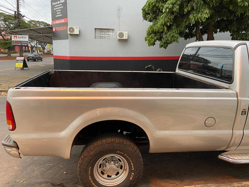 Ford F350 Estendida