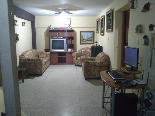 Imagen 4 de 14 de Bonito Apartamento En Venta Av. Baralt