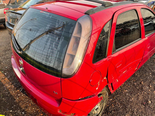 Imagem 5 de 9 de Sucata Para Venda De Peças Chevrolet Corsa 1.4 8v Premiun