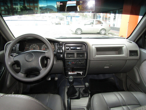 Imagen 14 de 15 de Chevrolet Rodeo 2002 3.2