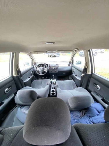 Nissan Tiida 1.8 Visia 2014