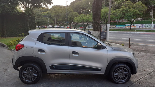 Imagem 3 de 14 de Kwid 1.0 Zen 2021 Prata Flex Completo