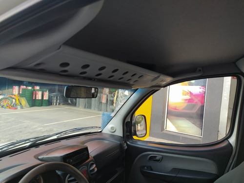 Imagem 21 de 25 de Fiat Doblo 1.4 Mpi Attractive 8v