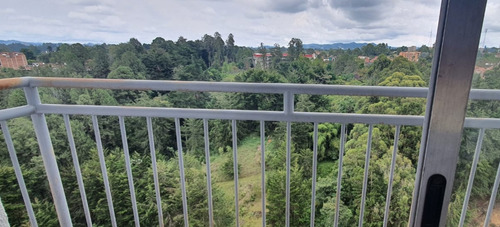 Venta De Apartamento 55mt2,  Increible Vista, La Católica, Rionegro