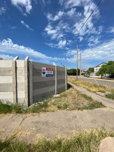 Terreno En Venta -macrocentro De 1.250 M² Totales