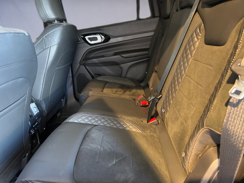 Jeep Commander 2.0 Blackhawk Hurricane 4X4 Aut. 5P