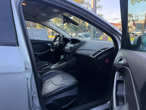 Ford Focus 2.0 SE PLUS SEDAN 16V FLEX 4P POWERSHIFT