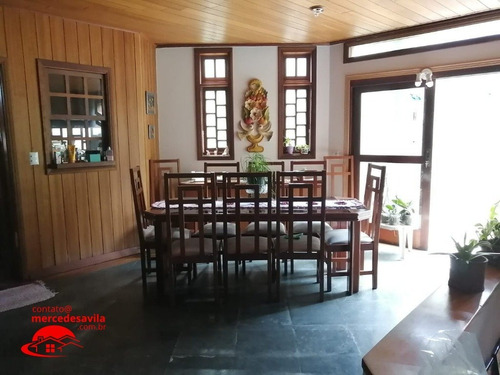 Imagem 5 de 15 de Casa De Rua - 540 M² - 5 Dormitorios - Piscina - - V-19
