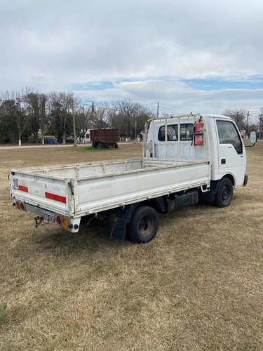 Imagen 3 de 7 de Kia K 2700 2700