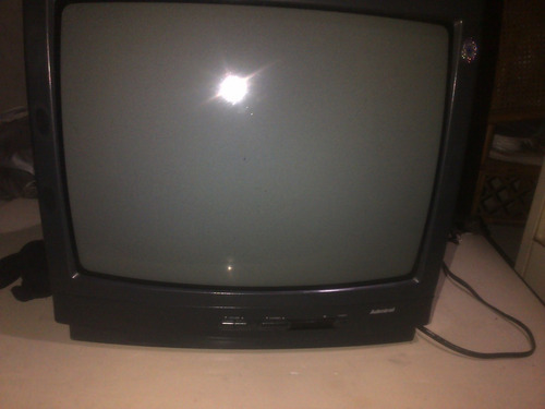 Imagen 3 de 3 de Tv Admiral 19 (para Reparar)