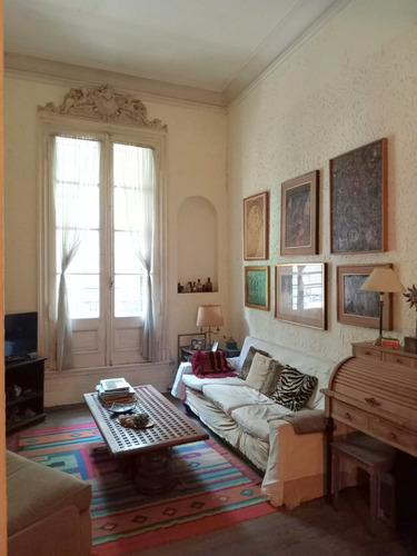 Charcas Al 3900, Palermo Botánico Casa 4 Plantas 5 Ambien 3/5 Dormitori 2 Baños. 2 Balcones. Terraza Espacio Aéreo Propio. Subsuelo Con 2 Habitac Y Baño. 210 M2 Living Y Comedor Separados Y Escritorio