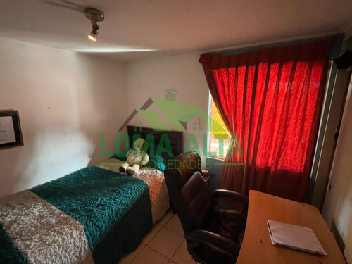 Amplia Casa De 3 Dormitorio Y 2 Baños Comuna De Puente Alto